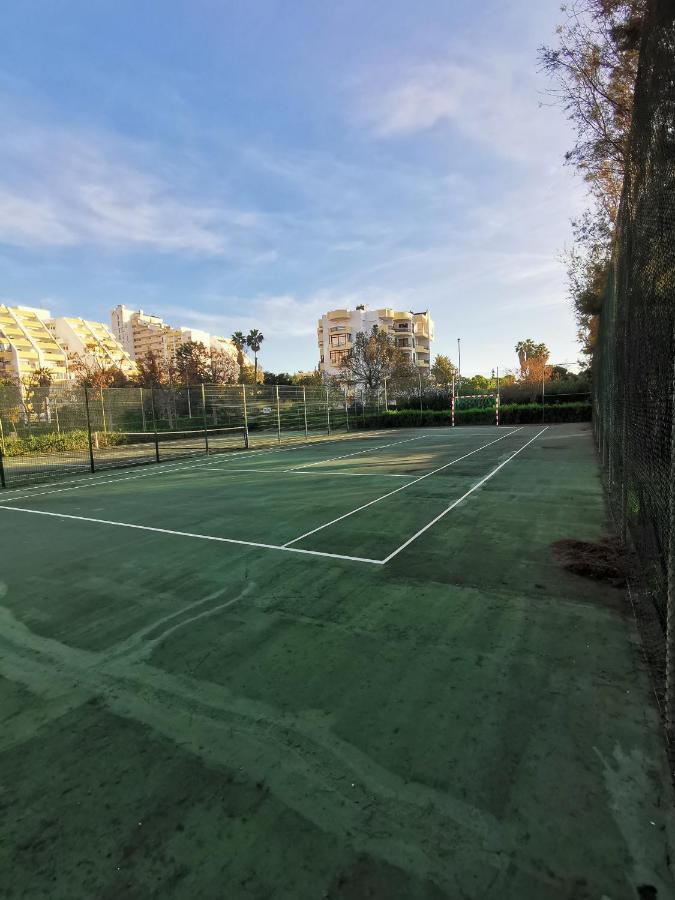 Logement Terrain De Tennis/Piscine 800M De La Mer Портиман Экстерьер фото